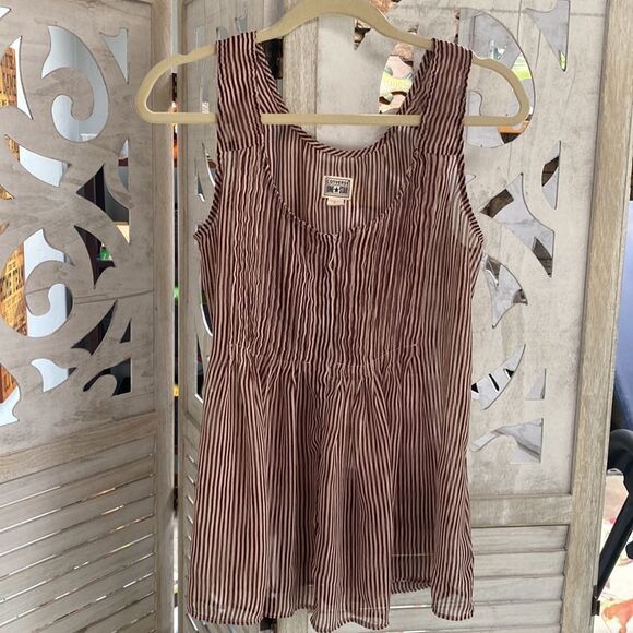Converse One Star Sheer Striped Sleeveless Blouse Size Large - Picture 1 of 10